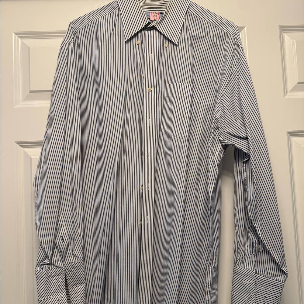 Tommy Hilfiger Men's Blue Striped Dress Shirt